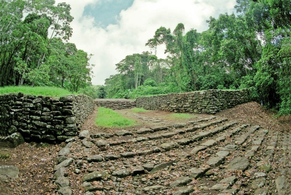 Национальный археологический памятник Гуаябо 4