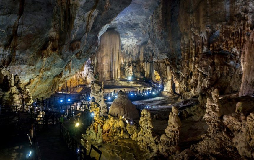 Фонгня входит в 10 самых туристических направлений Вьетнама