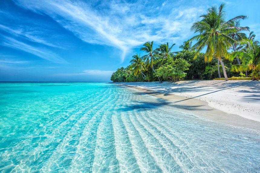 Maldives-Лучшие пляжные направления для пар этим летом