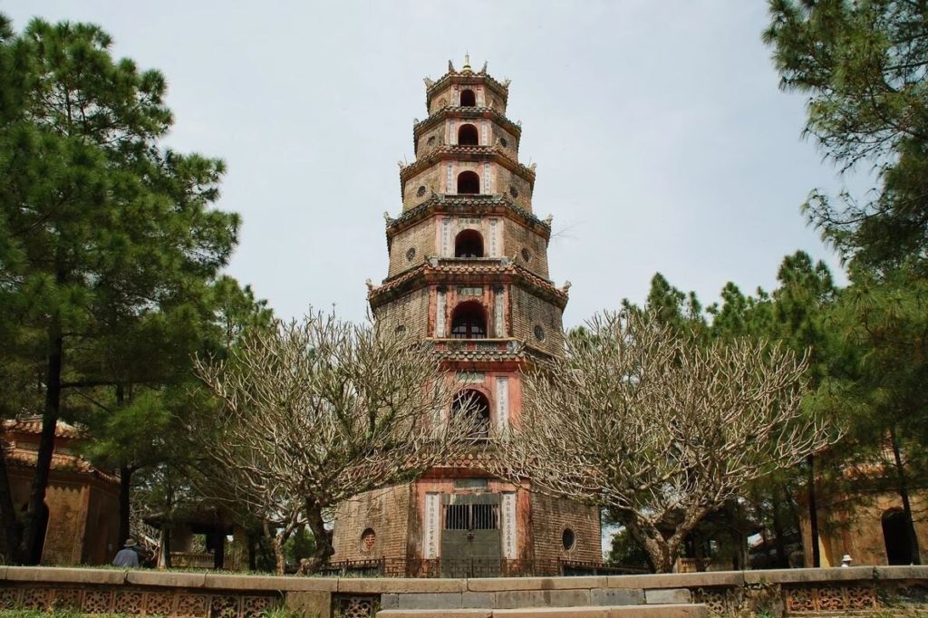 Пагода Тьен Му (г. Хюэ) 1