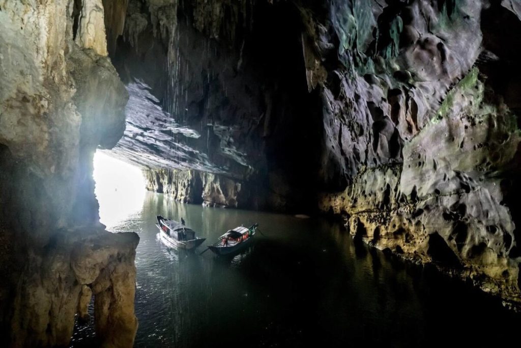 Пещера Фонгня (Национальный парк Фонгня-Кебанг) 1