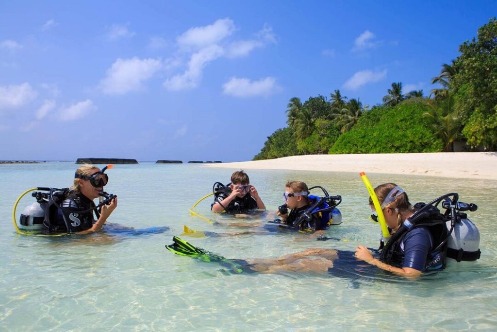 Maldives_Diving_Kuramathi (1)