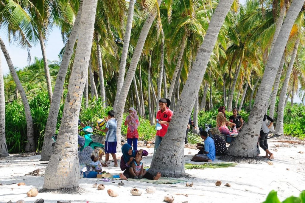 Maldives_residents_Asad_Photo